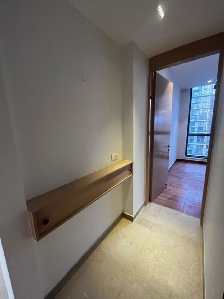 Room, m3m-golf-estate-fairway-west 2 Bedroom 2201 Sq.Ft. Apartment In Sector 65 Gurgaon 10363617
