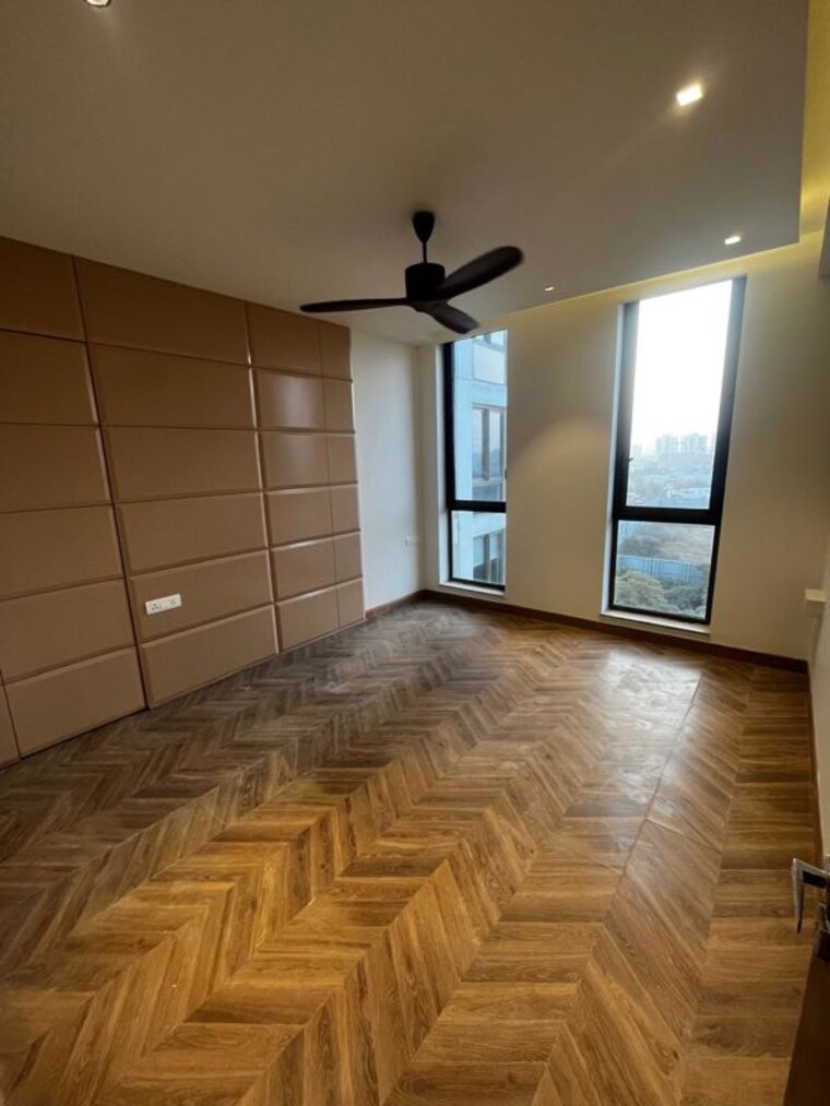 Room, m3m-golf-estate-fairway-west 2 Bedroom 2201 Sq.Ft. Apartment In Sector 65 Gurgaon 10363617