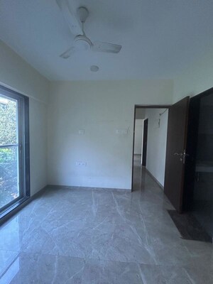 Room in 1.5 BHK Apartment at Atlanta Santacruz West, Santacruz West – for Rent