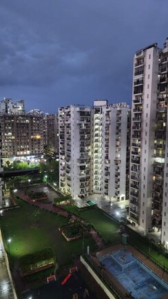 2 BHK Apartment For Rent in Galaxy North Avenue