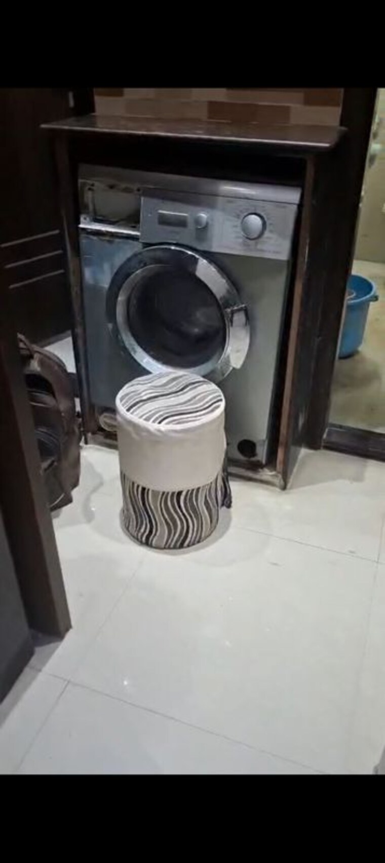 Bathroom, juhu-jivan 2 Bedroom 750 Sq.Ft. Apartment In Juhu Mumbai 10363644