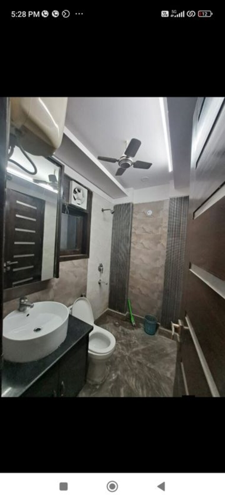 Bathroom, freedom fighters enclave 3 Bedroom 1200 Sq.Ft. Builder Floor In Freedom Fighters Enclave Delhi 10363659