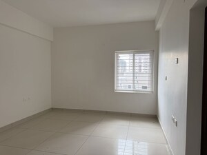 Room in 3.5 BHK Apartment at Om Sree Heights, Yapral – for Sale