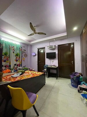 Living Room in 3 BHK Builder Floor at Shakti Nagar – for Sale