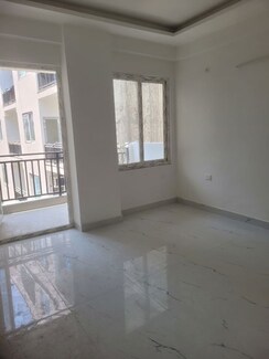 3.5 BHK + Study Room Apartment For Rent in Prateek Laurel