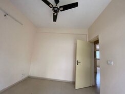 2 BHK Apartment For Rent in Pyramid Elite