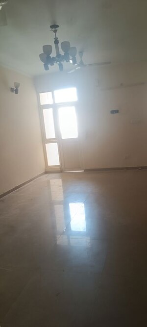 Living Room in 2.5 BHK Apartment at KW Srishti Phase II, Raj Nagar Extension – for Rent