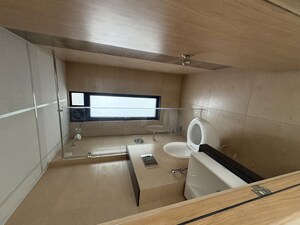 Furnished Amenities in 3 BHK Apartment at Mahanuraj CHS, Aundh – for Rent