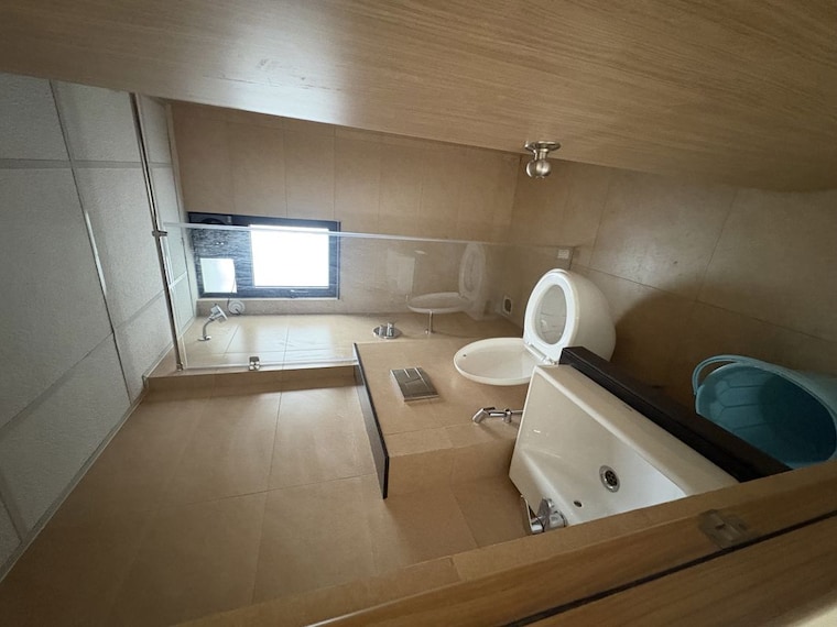Bathroom, mahanuraj-chs 3 Bedroom 1250 Sq.Ft. Apartment In Aundh Pune 10363692