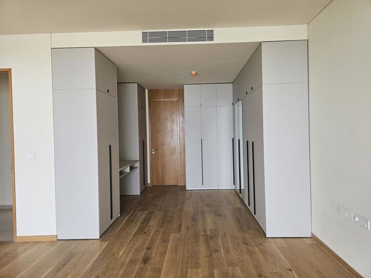 Room, embassy-lake-terrace 4 Bedroom 4440 Sq.Ft. Apartment In Hebbal Bangalore 10363722