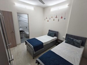 Living Room in 1.5 BHK Apartment at Chandiwala Pearl Heaven, Andheri East – for Rent