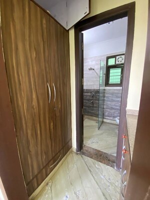 Building Lobby in 3 BHK Builder Floor at Palam Vihar Residents Association, Palam Vihar – for Rent