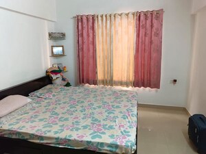 Bedroom in 2.5 BHK Apartment at Sai Orchards Apartment, Pimple Saudagar – for Rent