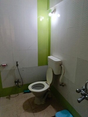 Bathroom in 2.5 BHK Apartment at Sai Orchards Apartment, Pimple Saudagar – for Rent