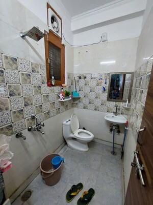 Team Area in 4 BHK Apartment at Ved Homes, Rajendra Nagar – for Rent