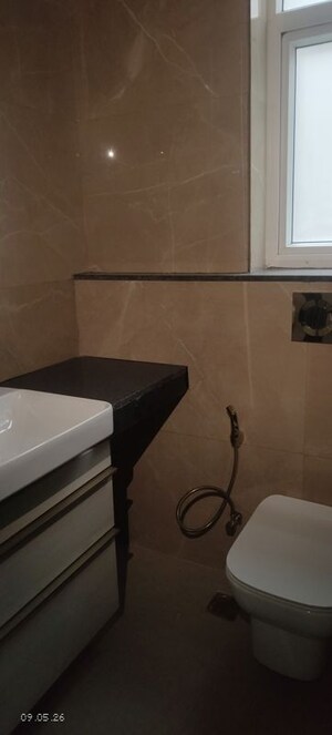 Washroom in 3 BHK Builder Floor at Smart World Orchard, Sector 61 – for Sale