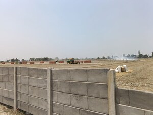   Plot at Krishna Iscon Valley, Gosainganj – for Sale