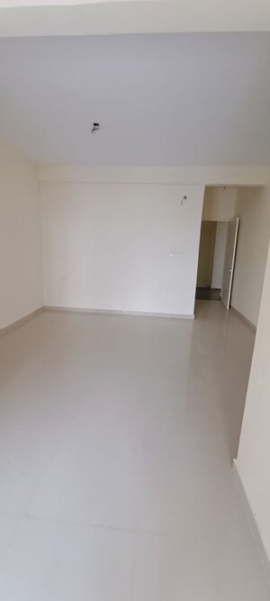 Room in 2 BHK Apartment at Zara Aavaas, Sector 104 – for Rent