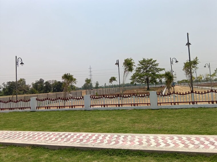 Garden, krishna-iscon-valley  1341 Sq.Ft. Plot In Gosainganj Lucknow 10363804