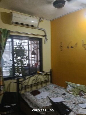 Bedroom in 2 BHK Apartment at Raunak Unnathi Woods Phase 4 And 5, Ghodbunder Road – for Rent