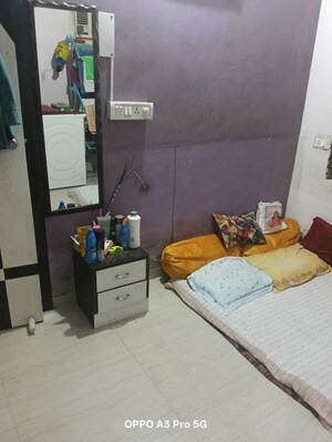 Room in 2 BHK Apartment at Raunak Unnathi Woods Phase 4 And 5, Ghodbunder Road – for Rent