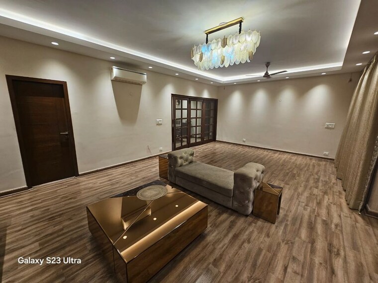 Living Room, anupam garden 4 Bedroom 9450 Sq.Yd. Independent House In Anupam Garden Delhi 10363815