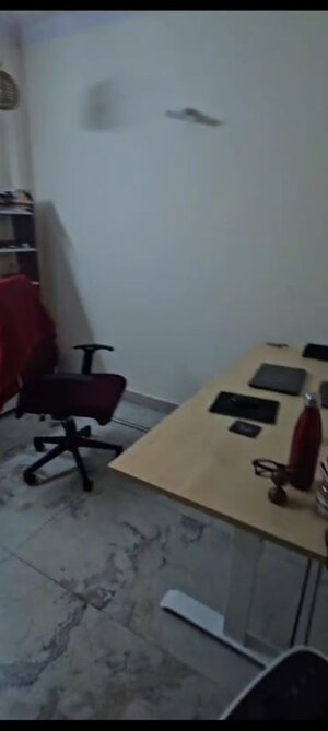 Room in 2 BHK Builder Floor at Kalkaji – for Rent