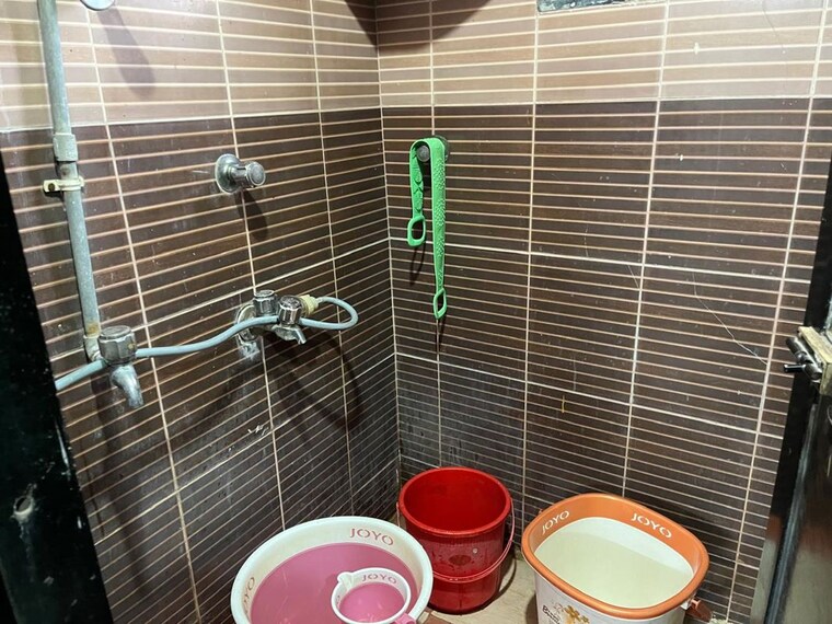 Bathroom, shiv-mandiri-chs 1 Bedroom 402 Sq.Ft. Apartment In Sanpada Navi Mumbai 10363838