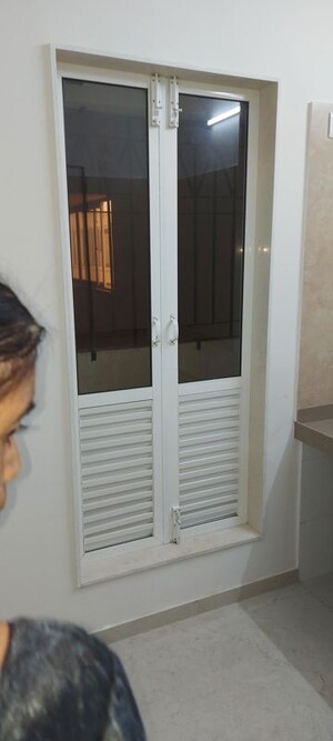 Bathroom in 1.5 BHK Apartment at Dosti West County, Balkum Pada – for Rent