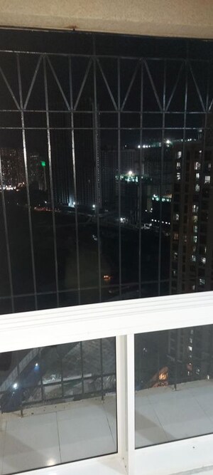 Balcony in 1.5 BHK Apartment at Dosti West County, Balkum Pada – for Rent
