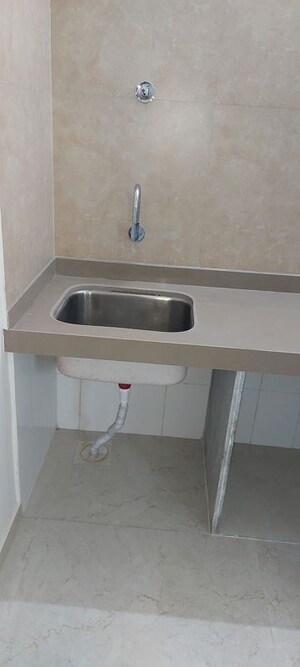 Bathroom in 1.5 BHK Apartment at Dosti West County, Balkum Pada – for Rent