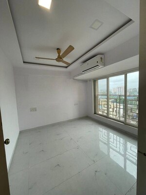 Bedroom in 2 BHK Apartment at Laxmi Niwas Dadar East, Dadar East – for Rent