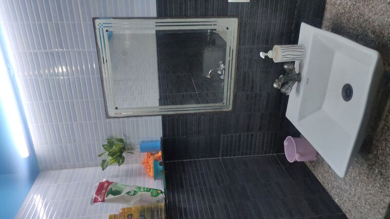 Bathroom, dynamic-gulmohar 3 Bedroom 1350 Sq.Ft. Apartment In Tajganj Agra 10363839