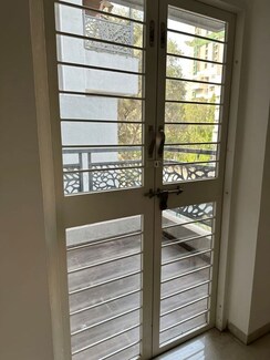 2 BHK + Pooja Room,Servant Room,Study Room,Extra Room,Basement,Store Room Apartment For Rent in Kolte Patil R10
