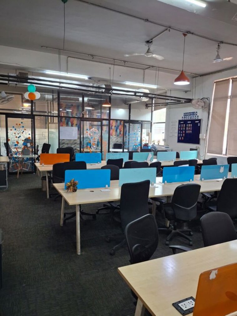 Team Area, sector 3 Commercial Office Space 3500 Sq.Ft. In Sector 3 Noida 10363866