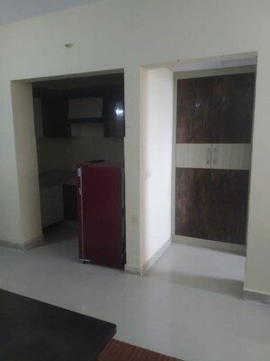 Room in 1 RK Apartment at Logix Blossom Zest, Sector 143 – for Rent