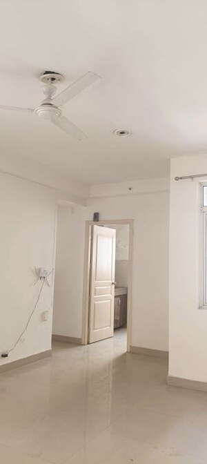 Building Lobby in 2 BHK Apartment at Logix Blossom Zest, Sector 143 – for Rent