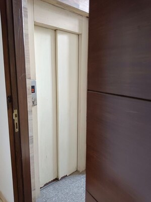 2 BHK Builder Floor – Entrance View at Lajpat Nagar 4 - for Rent