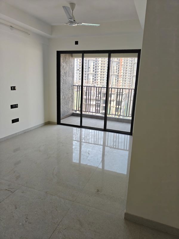 3.5 BHK 1900 Sq.Ft. Apartment in Kalpataru Jade Residences