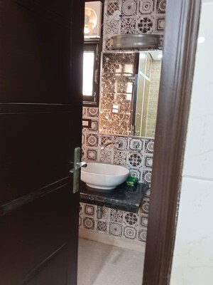 Bathroom in 2 BHK Builder Floor at Amar Colony – for Rent