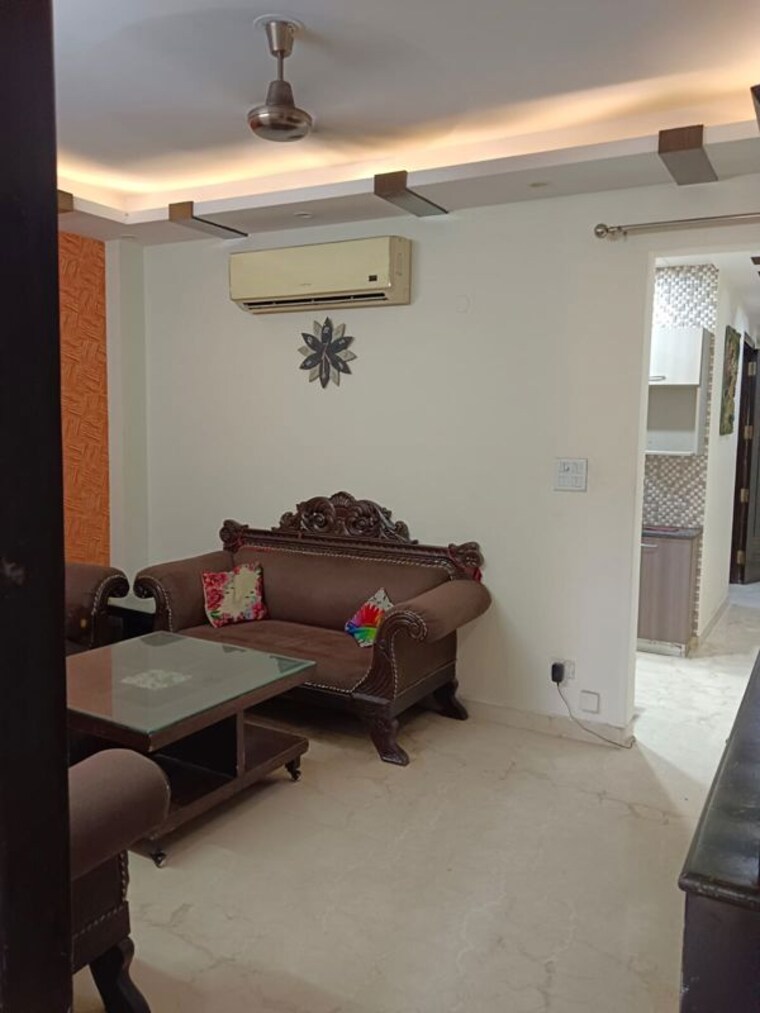 Living Room, amar colony 2 Bedroom 1005 Sq.Ft. Builder Floor In Amar Colony Delhi 10363915