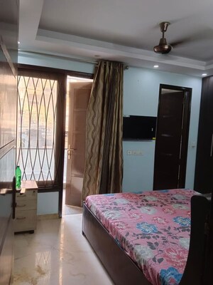 Bedroom in 2 BHK Builder Floor at Amar Colony – for Rent
