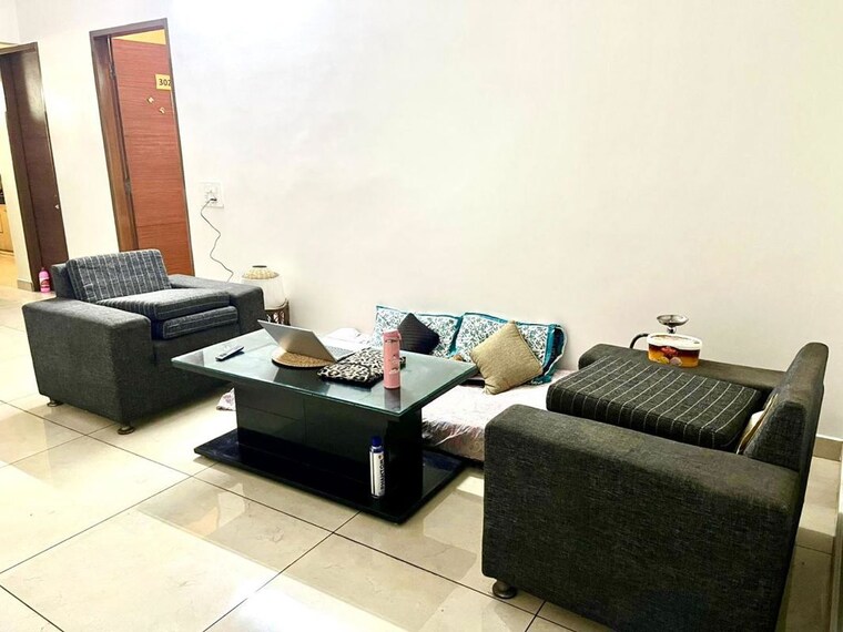 Living Room, sector 56 4 Bedroom 2500 Sq.Ft. Builder Floor In Sector 56 Gurgaon 10363919