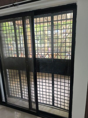 Room in 3 BHK Apartment at Jain Eisha Pearl, Kondhwa – for Rent