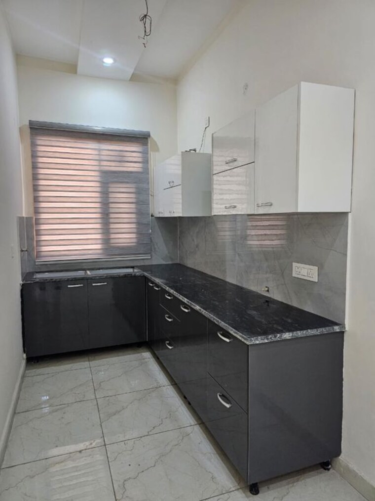 Kitchen, sector 10a 3 Bedroom 2343 Sq.Ft. Apartment In Sector 10a Gurgaon 10363940