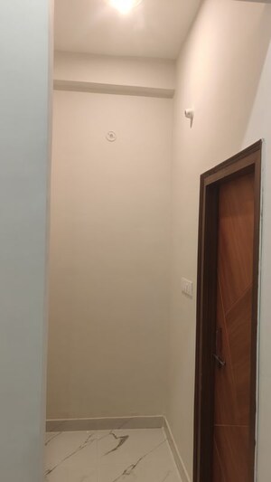 Room in 2 BHK Villa at Khargapur – for Rent