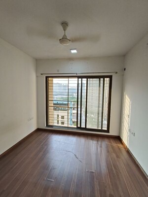 Room in 2 BHK Apartment at Acme Ozone, Manpada – for Rent