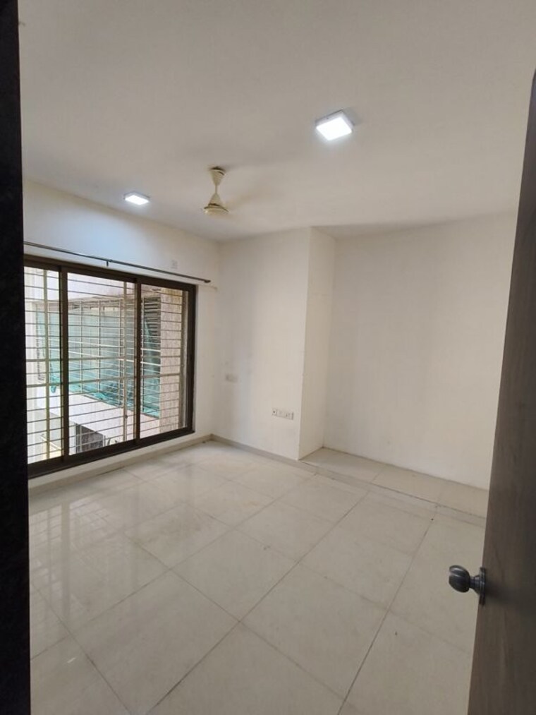 Room, acme-ozone 2 Bedroom 650 Sq.Ft. Apartment In Manpada Thane 10363969
