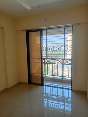 Room in 1 BHK Apartment at Mahaveer Heavens Phase II, Kalyan West – for Sale