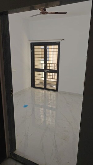 Room in 1 BHK Apartment at Somnath Nagar – for Rent